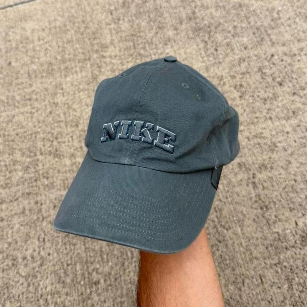 Vintage nike adjustable hat Turquoise 00s